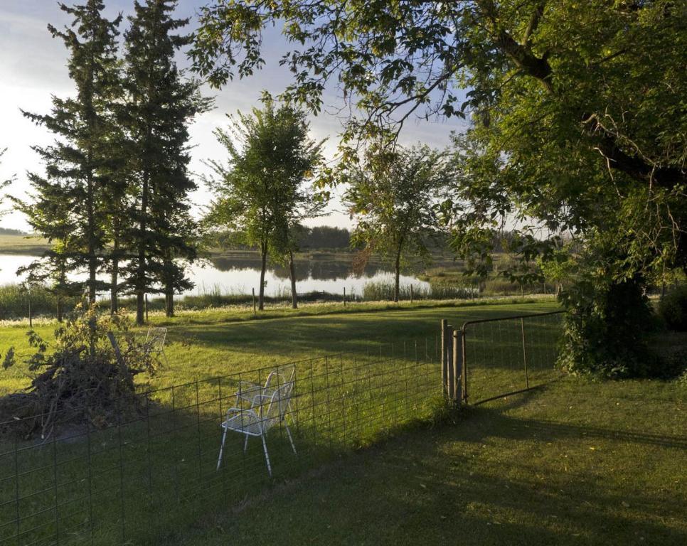 Fairmount Bed & Breakfast Basswood Экстерьер фото